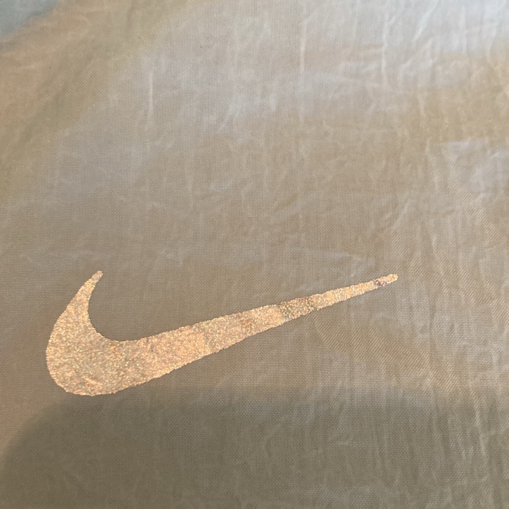Girls Small Nike Therma Hooded Jacket / Fleece - Picture 3 of 10